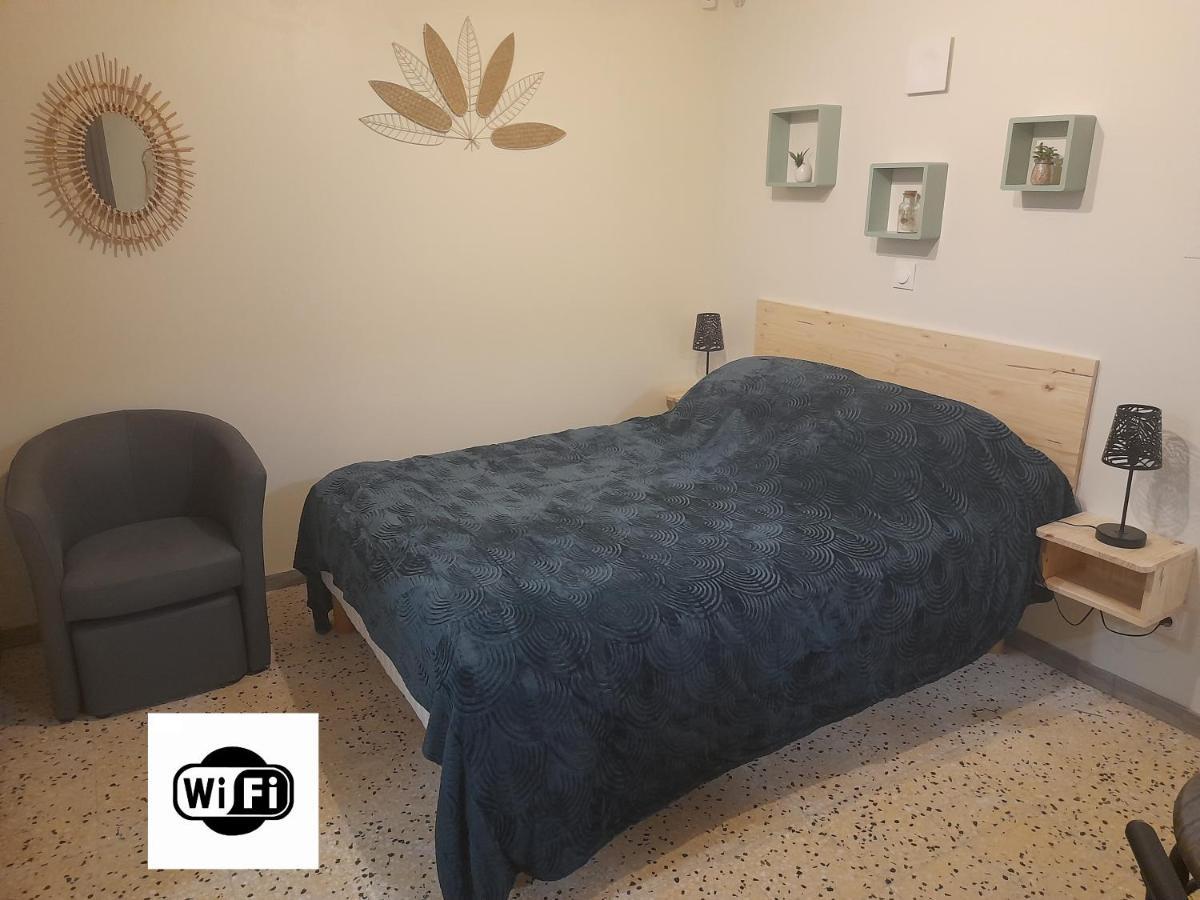 Les Melias T1 Apartman Roujan Kültér fotó