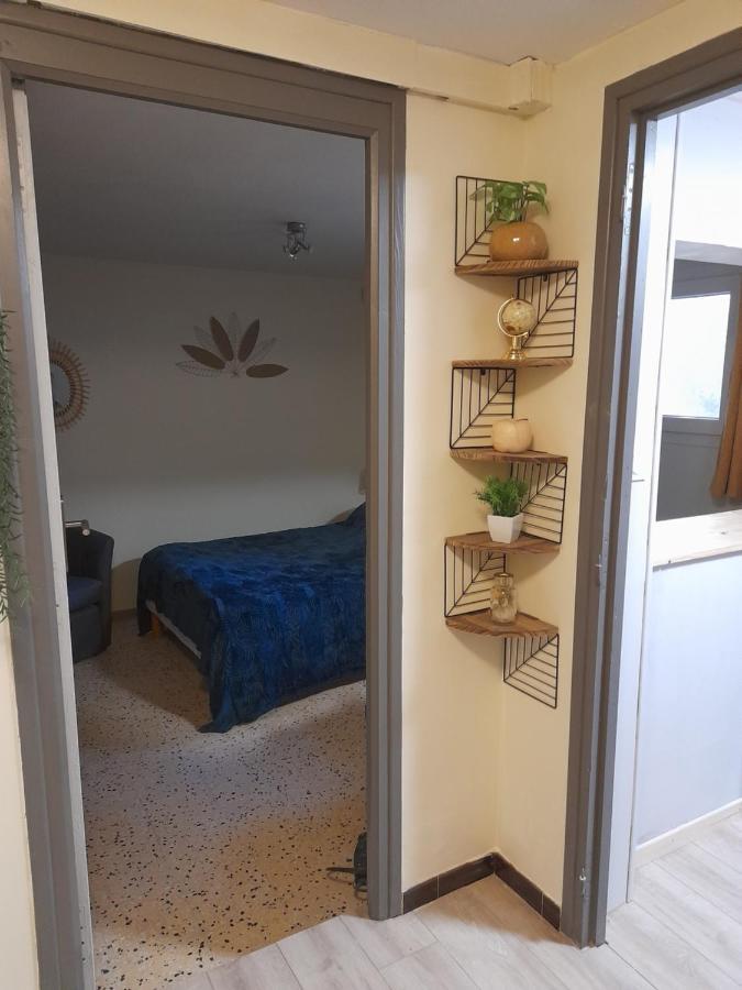 Les Melias T1 Apartman Roujan Kültér fotó